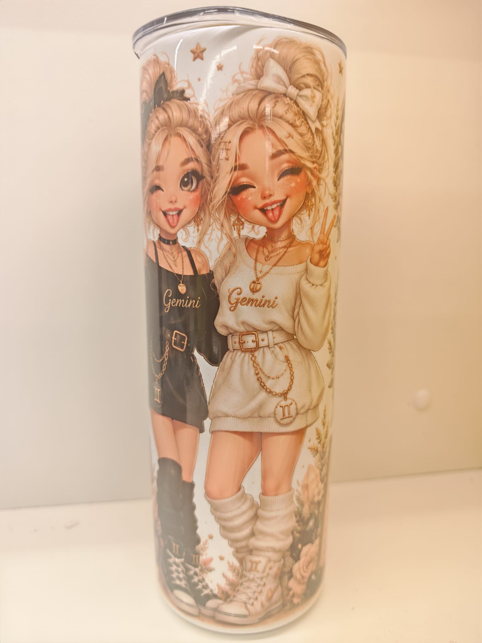 Thermobecher Zwillinge "Gemini" Stylischer Isolierbecher mit Sternzeichen-Motiv